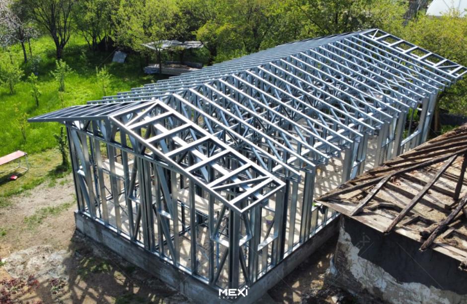 structura metalică a casei